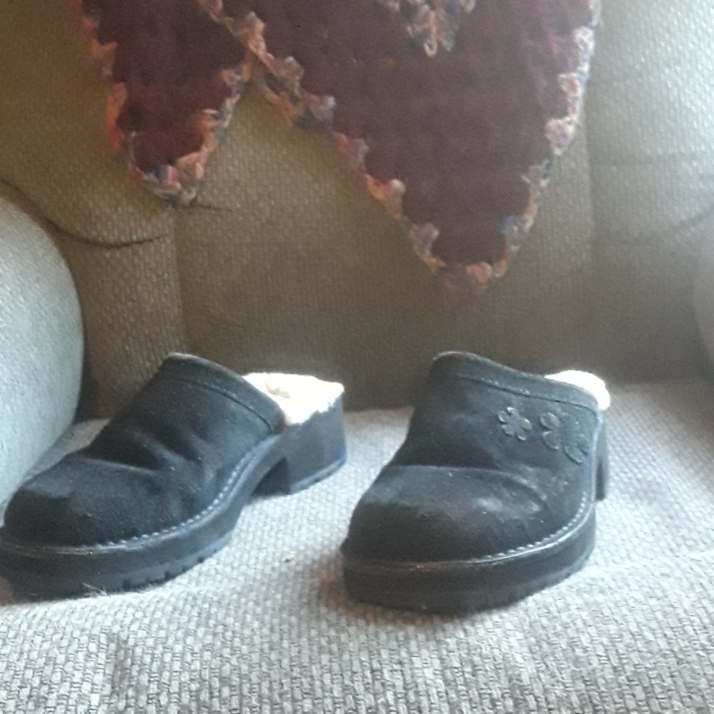Clogs